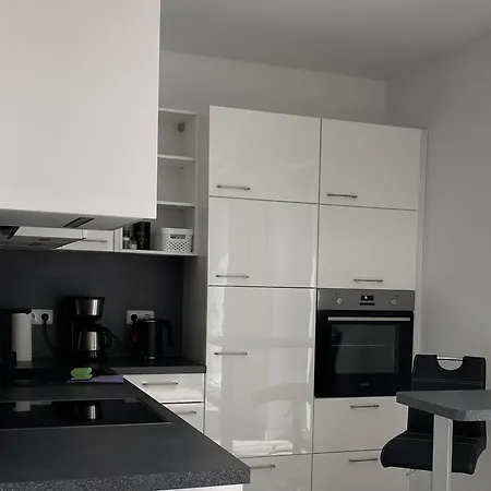 Helfert Dg Mit Terrasse Apartmán *