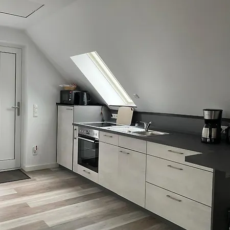 Helfert Dg Mit Terrasse Lägenhet