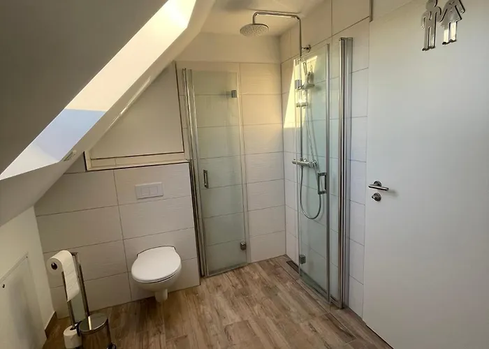 Helfert Dg Mit Terrasse * Зенфтенберг