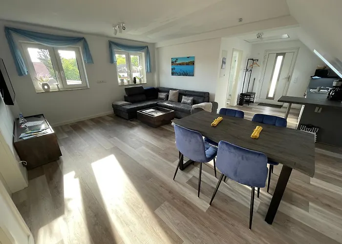 Helfert Dg Mit Terrasse Зенфтенберг